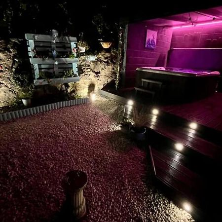 The Holiday Hoose كينغهورن المظهر الخارجي الصورة